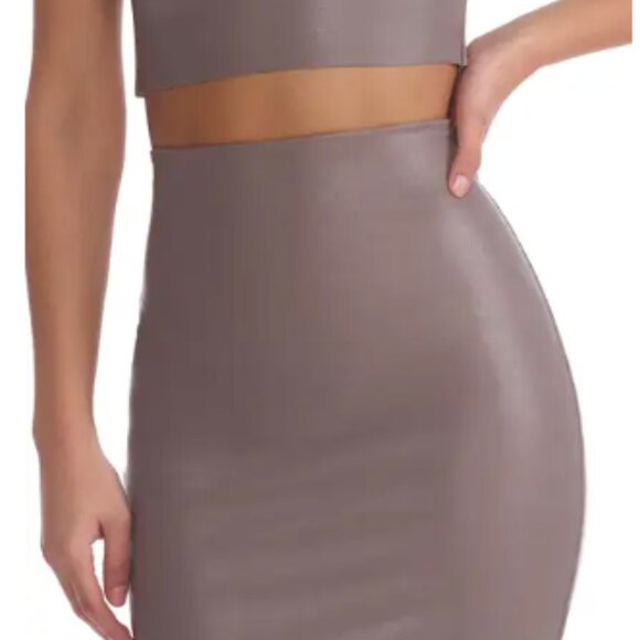 Commando Faux Leather Miniskirt (Ash /Grey color) -Size Small - Picture 1 of 3